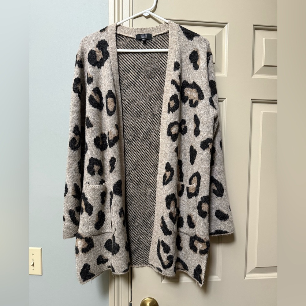 Women’s Cardigan Sweater